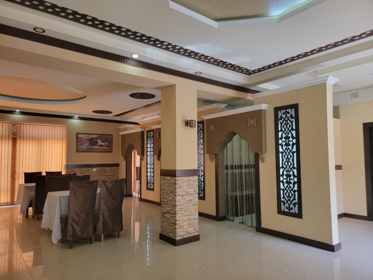 Hotel Mufarshox Bukhara Esterno foto